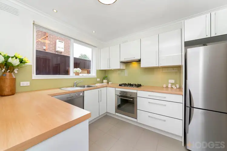 Third view of Homely townhouse listing, 7/25 Ti Tree Grove, Parkdale VIC 3195