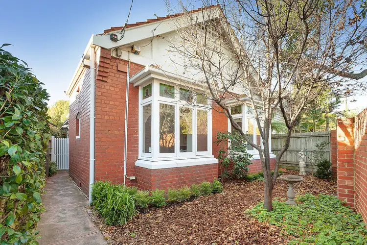 42 Dickens Street, Elwood VIC 3184