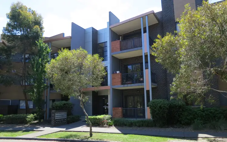 Main view of Homely unit listing, 28 Quarry Circuit, Coburg VIC 3058