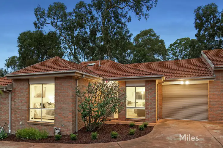 2/306 Waiora Road, Macleod VIC 3085