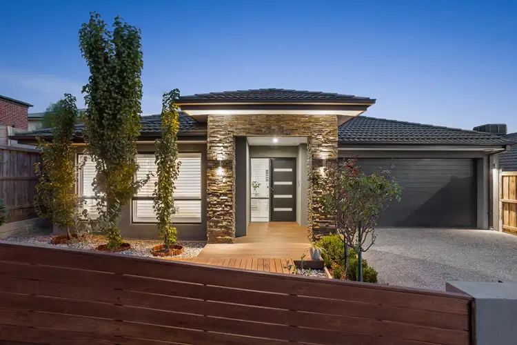 10 Kingbird Crescent, Doreen VIC 3754