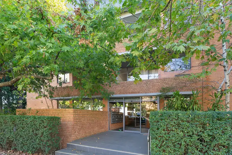 Sixth view of Homely apartment listing, 2b/587 Toorak Road, Toorak VIC 3142