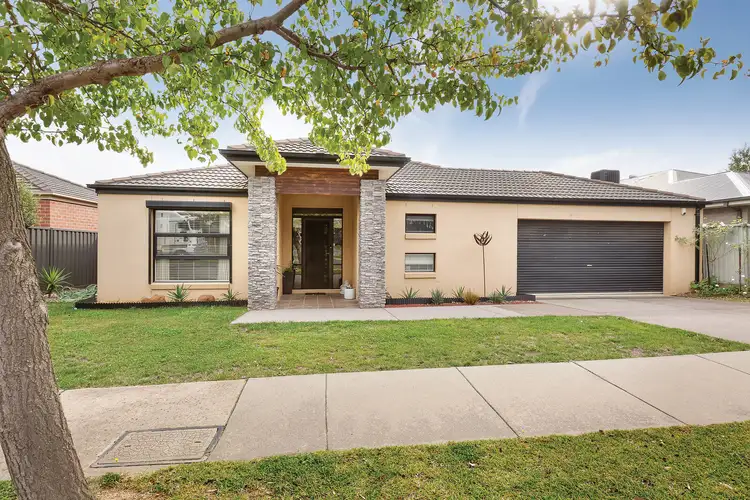114 Wiltshire Lane, Delacombe VIC 3356