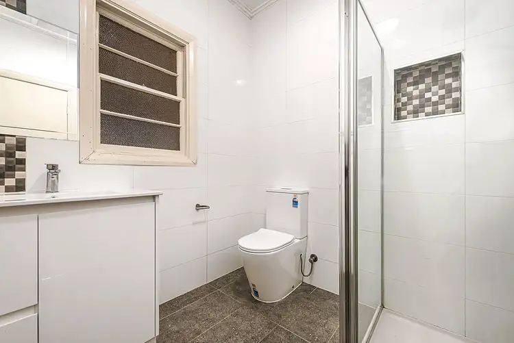 Fifth view of Homely unit listing, 1/398 Clayton Road, Clayton South VIC 3169