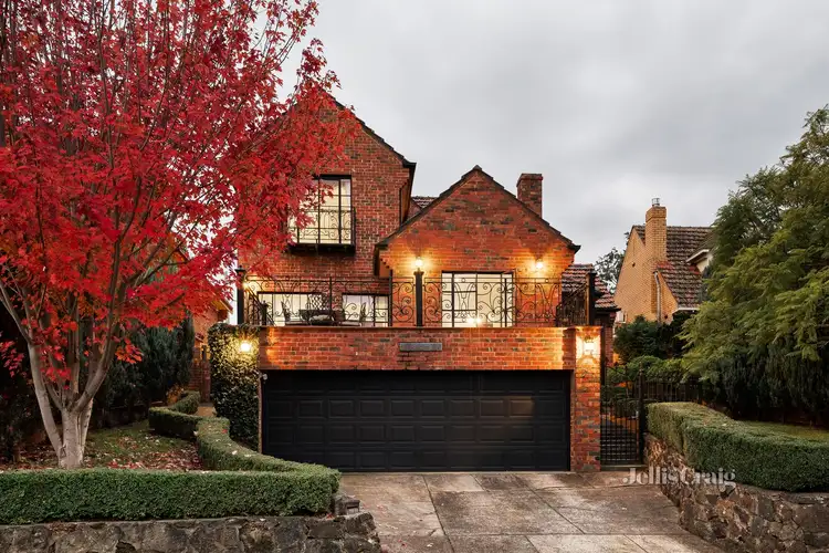 28 Beauview Parade, Ivanhoe East VIC 3079