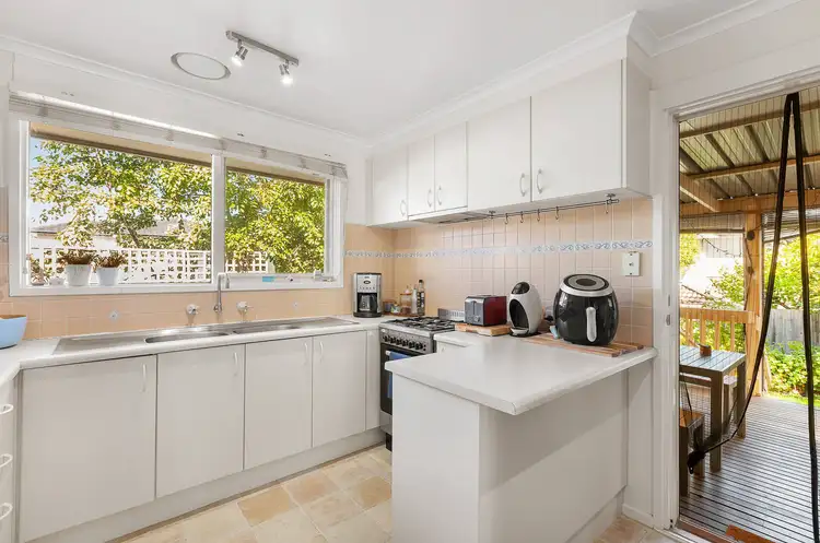 Third view of Homely unit listing, 2/17 Raymond Street, Ashwood VIC 3147