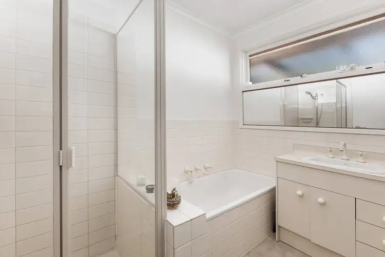 Sixth view of Homely unit listing, 2/17 Raymond Street, Ashwood VIC 3147