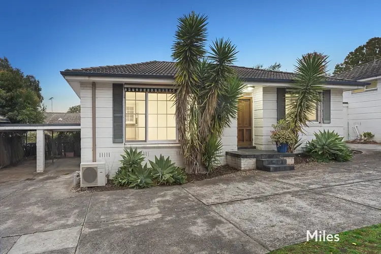 2/24 Dwyer Street, Macleod VIC 3085