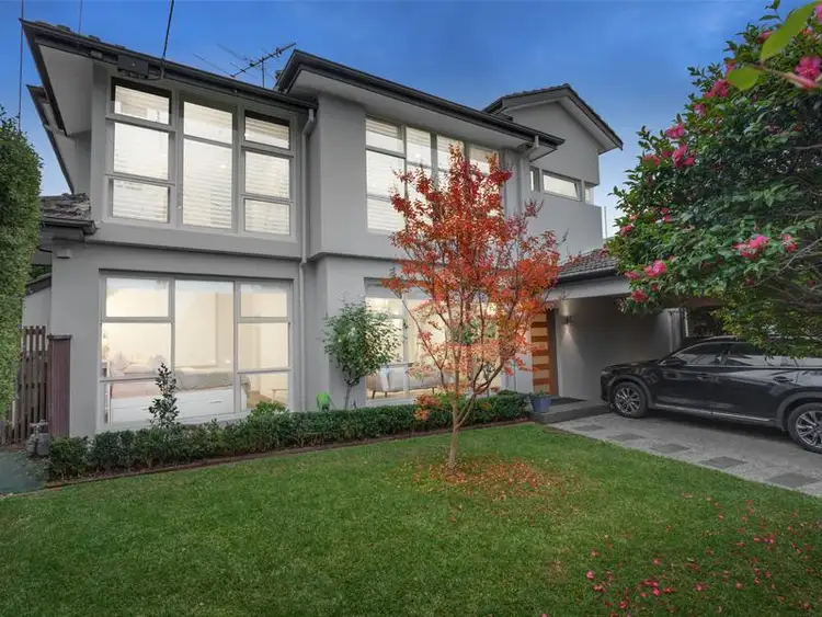Second view of Homely house listing, 9 Ballara Court, Brighton VIC 3186
