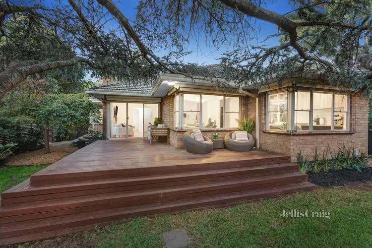 39 Naughton Grove, Blackburn VIC 3130