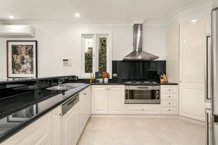 Fourth view of Homely house listing, 6 Ellerslie Place, Toorak VIC 3142