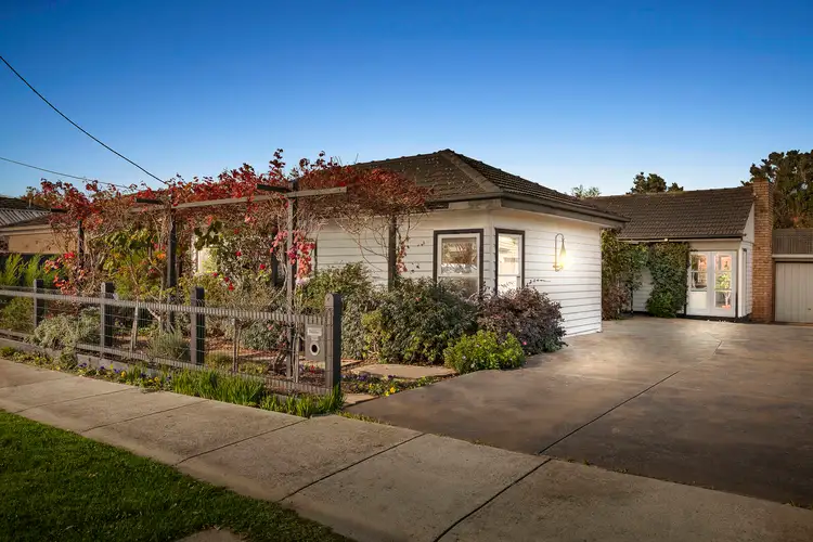 2 Kennett Street, Ashwood VIC 3147