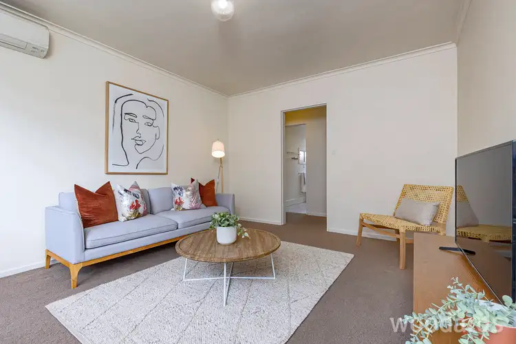 2/4 Rigby Avenue, Carnegie VIC 3163