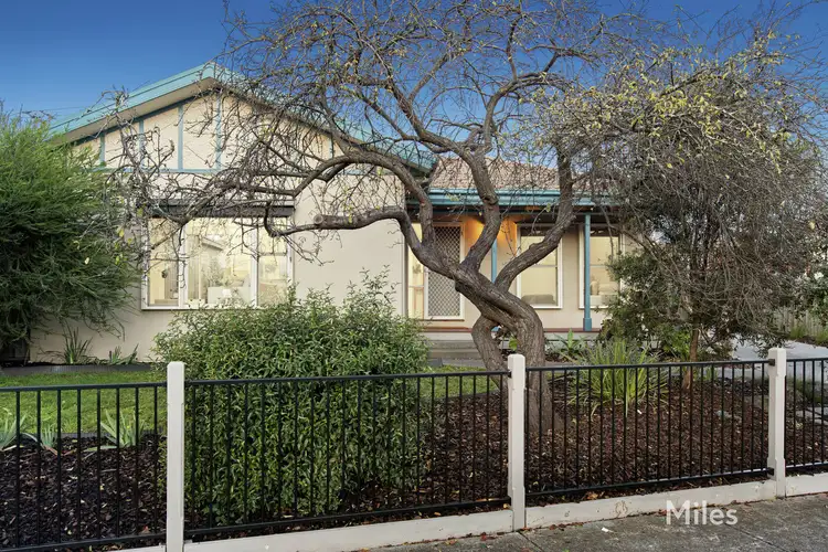 1/6 Lawson Parade, Heidelberg Heights VIC 3081
