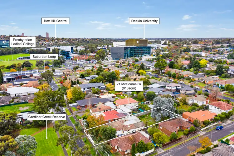 21 Mccomas Grove, Burwood VIC 3125
