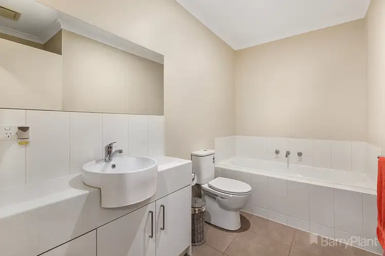 Sixth view of Homely villa listing, 3/8-10 Dudley Street, Wallan VIC 3756