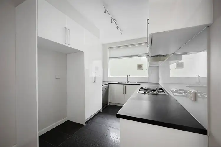 Main view of Homely apartment listing, 5/53 Grey Street, East Melbourne VIC 3002