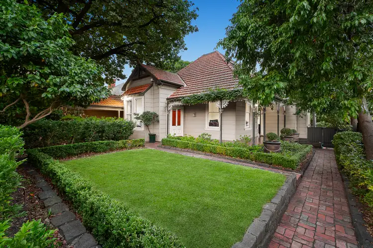 21 Warrigal Road, Surrey Hills VIC 3127
