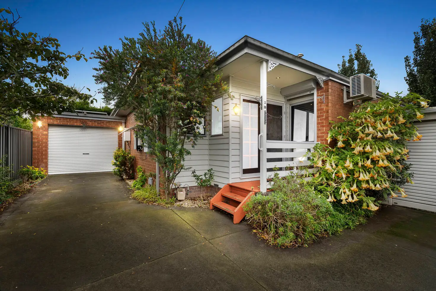 Main view of Homely unit listing, 2/38 Arunta Crescent, Clarinda VIC 3169