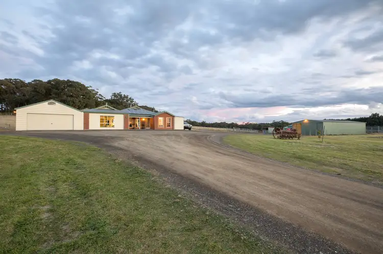 144 Cartons Road, Gordon VIC 3345