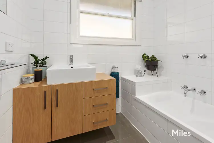 Fifth view of Homely unit listing, 1/12 Athelstane Grove, Ivanhoe VIC 3079