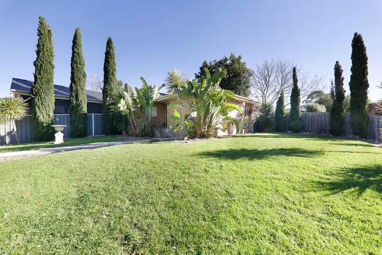 7 Malmsbury Crescent, Rowville VIC 3178