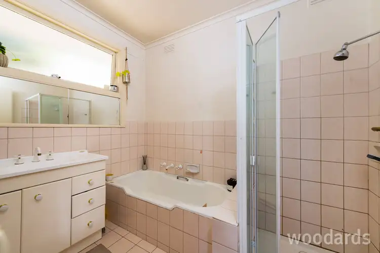 Fifth view of Homely apartment listing, 6/11 Bowen Street, Kew VIC 3101