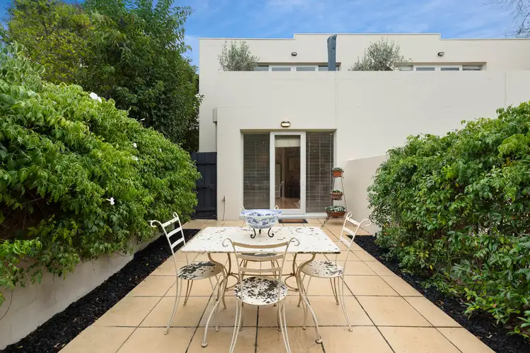 1/27 Edgar Street, Glen Iris VIC 3146