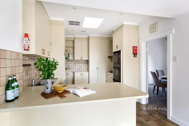 Fifth view of Homely house listing, 7 The Highway, Bentleigh VIC 3204