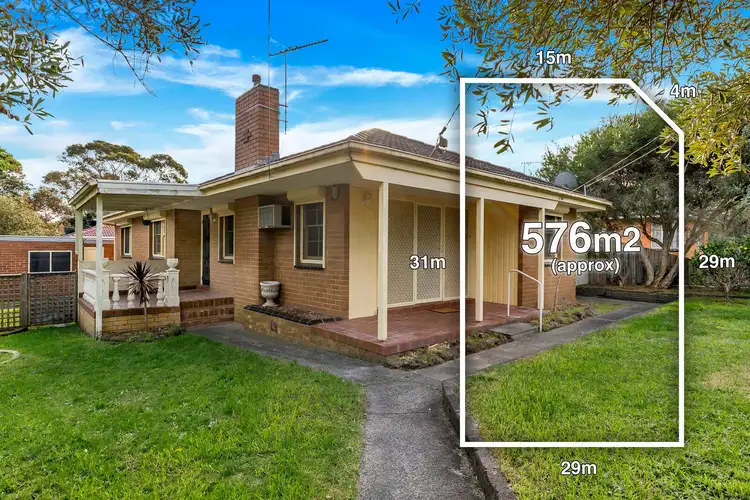 3 Simon Street, Clayton South VIC 3169
