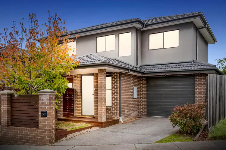 2/53 Winbirra Parade, Ashwood VIC 3147