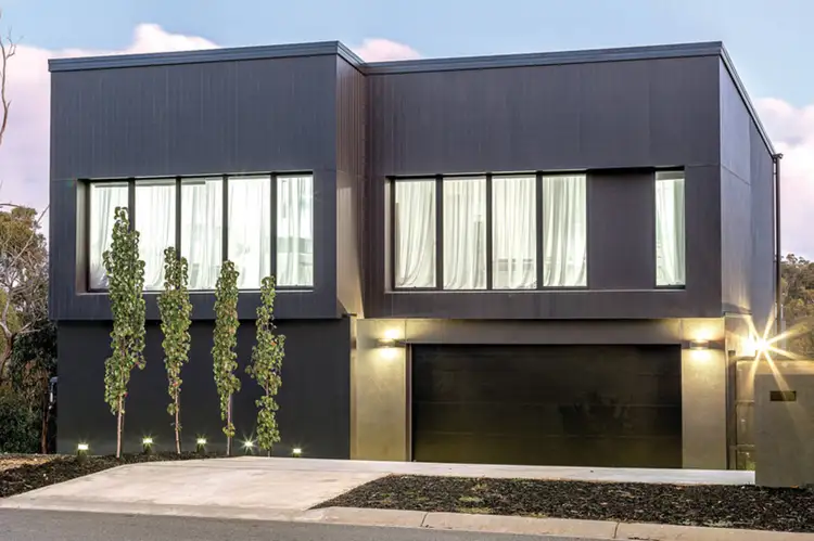 10 Augusta Drive, Creswick VIC 3363