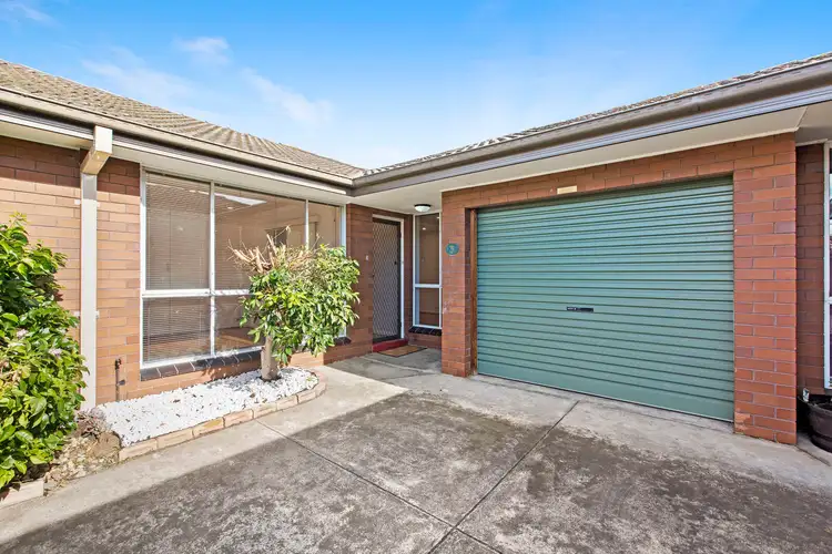 Main view of Homely unit listing, 3/689 Warrigal Road, Bentleigh East VIC 3165