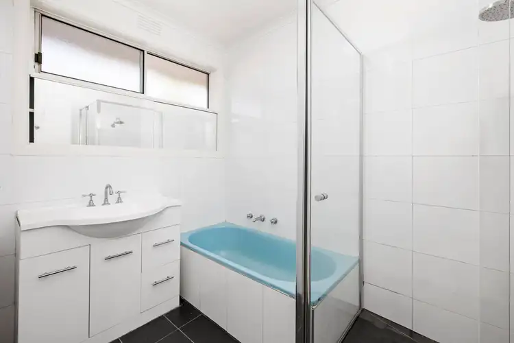 Sixth view of Homely unit listing, 3/689 Warrigal Road, Bentleigh East VIC 3165
