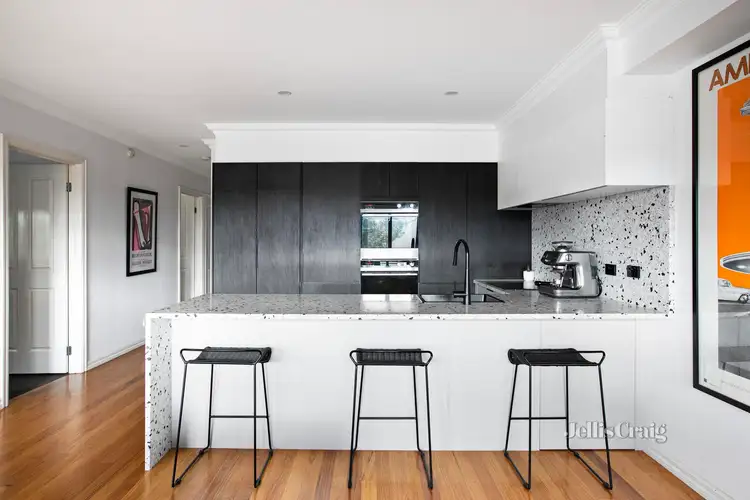 11/3 Kenilworth Parade, Ivanhoe VIC 3079