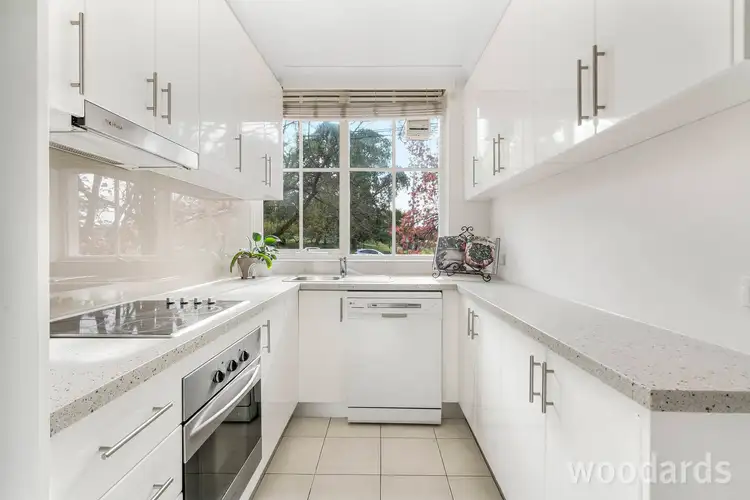 Fourth view of Homely apartment listing, 2/28 Burwood Road, Hawthorn VIC 3122