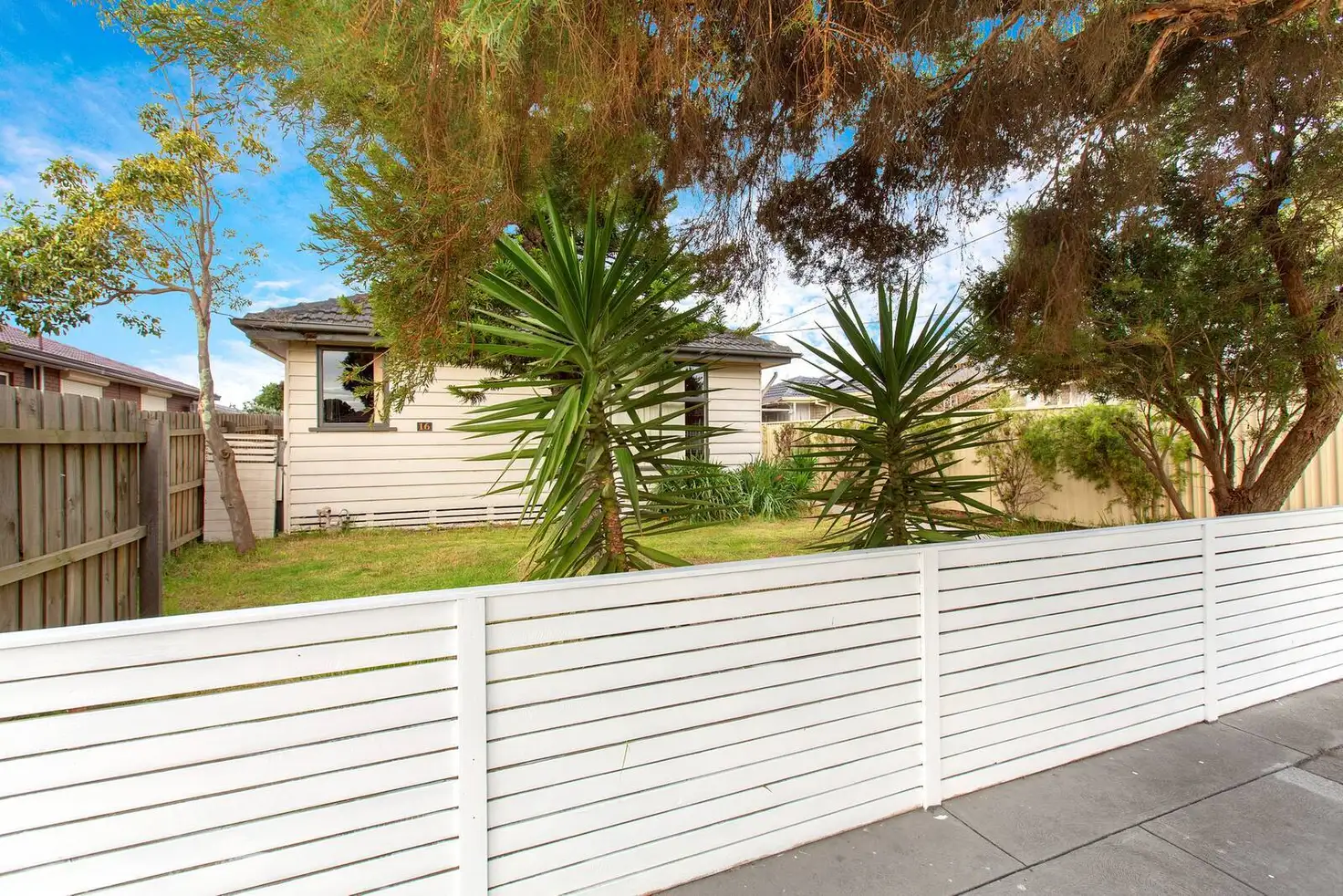 Main view of Homely unit listing, 1/16 Worsley Avenue, Clayton South VIC 3169