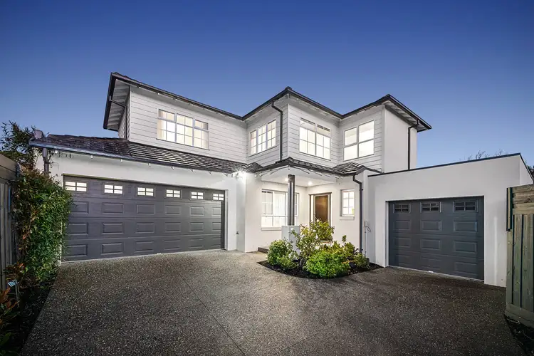 2/4 York Avenue, Oakleigh VIC 3166