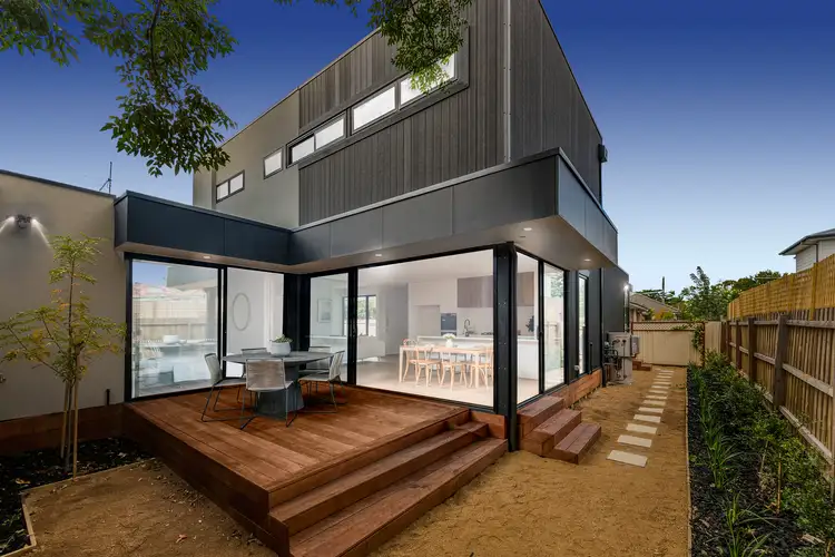 2/35 Young Street, Oakleigh VIC 3166