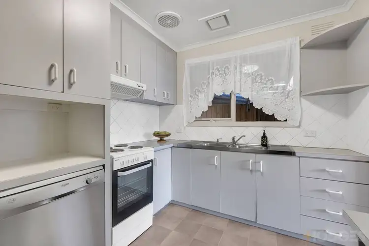 Third view of Homely townhouse listing, 6/25 Ti Tree Grove, Parkdale VIC 3195