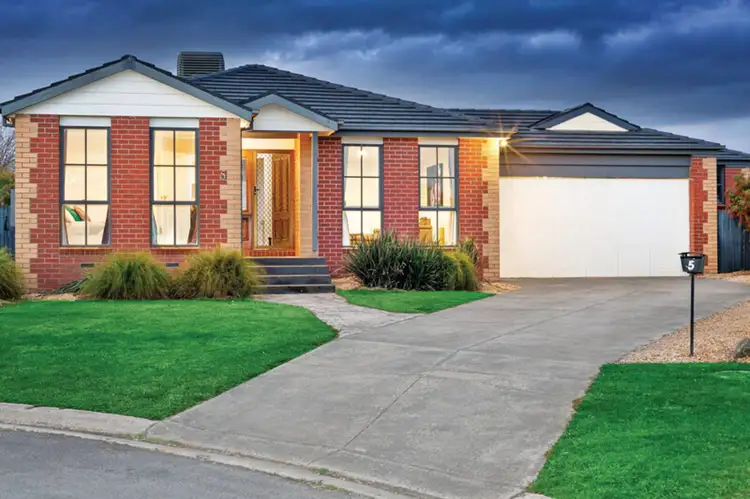 Main view of Homely house listing, 5 Colonial Court, Alfredton VIC 3350