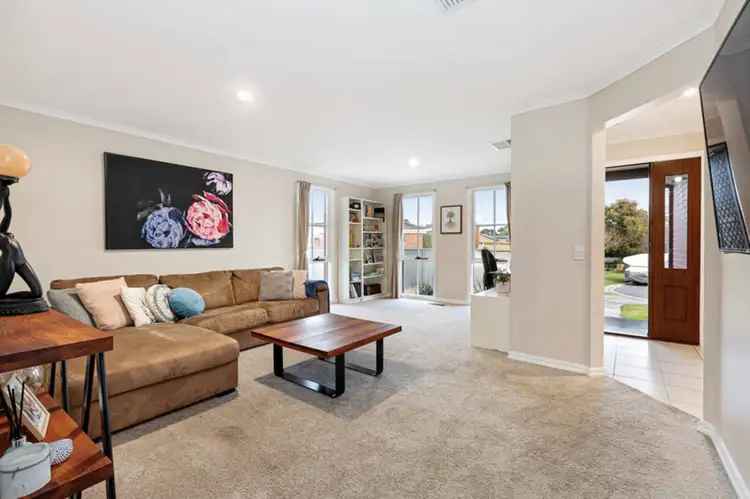 Second view of Homely house listing, 5 Colonial Court, Alfredton VIC 3350