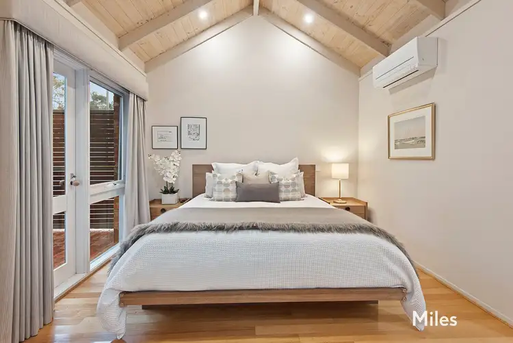 Sixth view of Homely house listing, 2 Byron Avenue, Lower Plenty VIC 3093