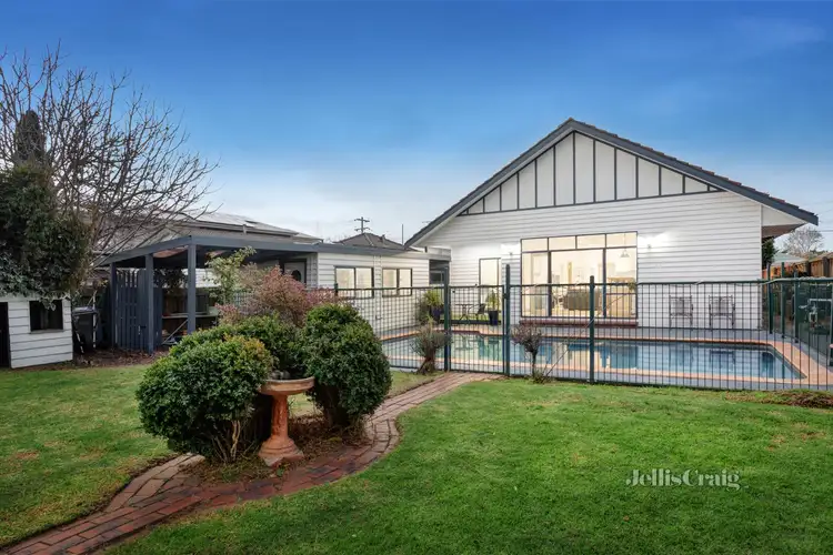 Fifth view of Homely house listing, 10 Barrani Street, Bentleigh East VIC 3165