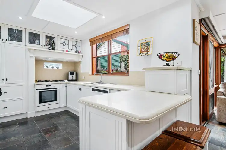 Fifth view of Homely house listing, 6 Cairnes Grove, Bentleigh VIC 3204