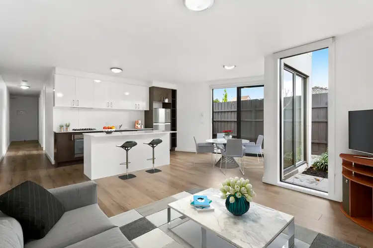 Second view of Homely apartment listing, 5/2 Belsize Avenue, Carnegie VIC 3163