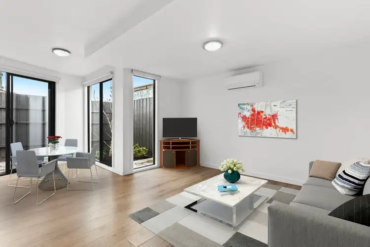 Fourth view of Homely apartment listing, 5/2 Belsize Avenue, Carnegie VIC 3163
