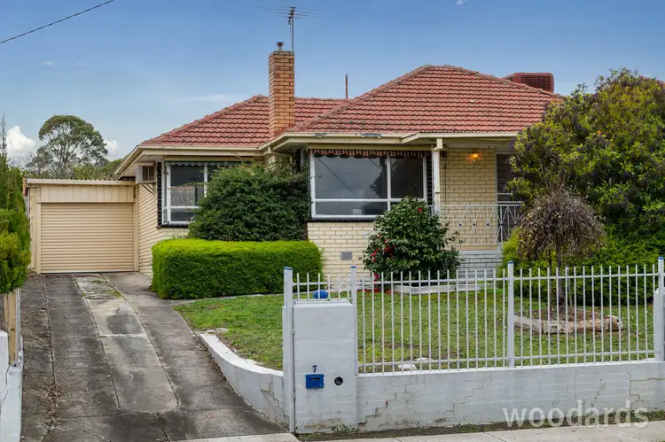 7 Raymond Street, Blackburn North VIC 3130