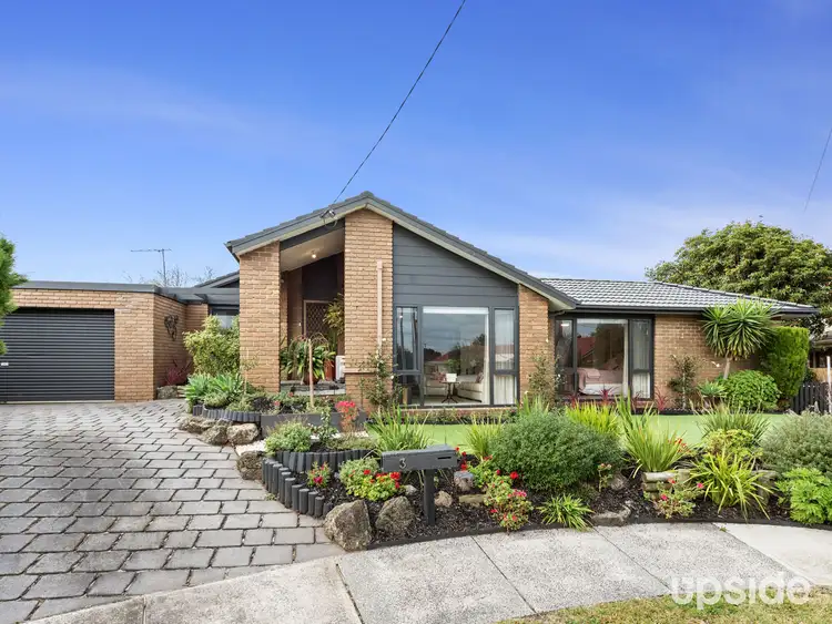 3 Prestwick Court, Frankston VIC 3199