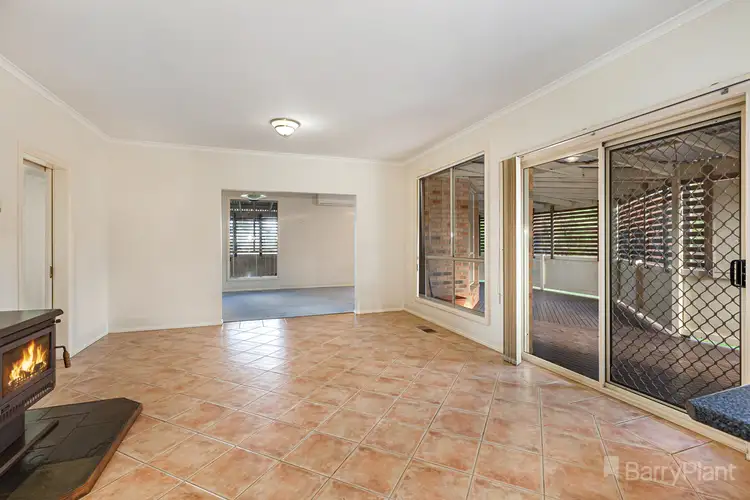 Fifth view of Homely house listing, 19 Franklin Close, Wallan VIC 3756